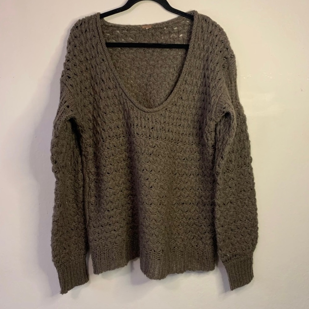 Free People Cocoa Crashing Waves Chunky Knit Sweater Size Medium